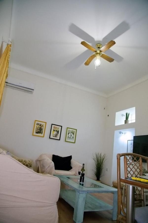 Aroura Homes Garden House 2Br 2Ba Free Parking Athen Eksteriør bilde